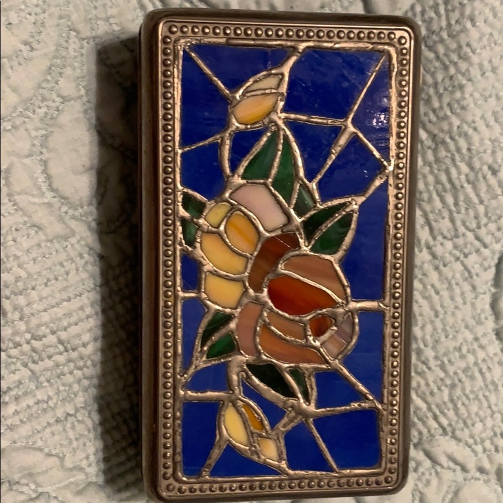 Jewelry box